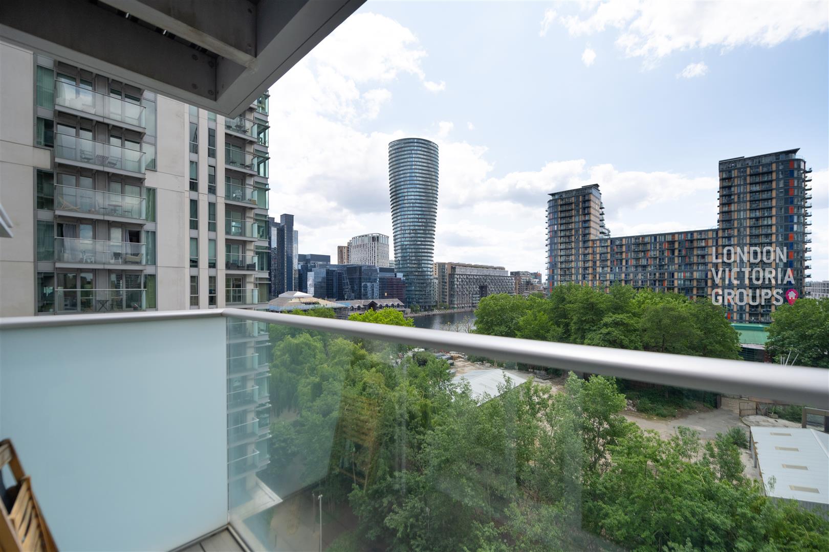 1 Pan Peninsula Square, London